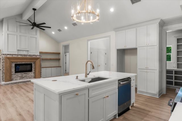 404 Privat Road 5808, Grand Saline, TX 75140