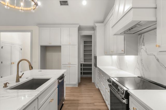 404 Privat Road 5808, Grand Saline, TX 75140