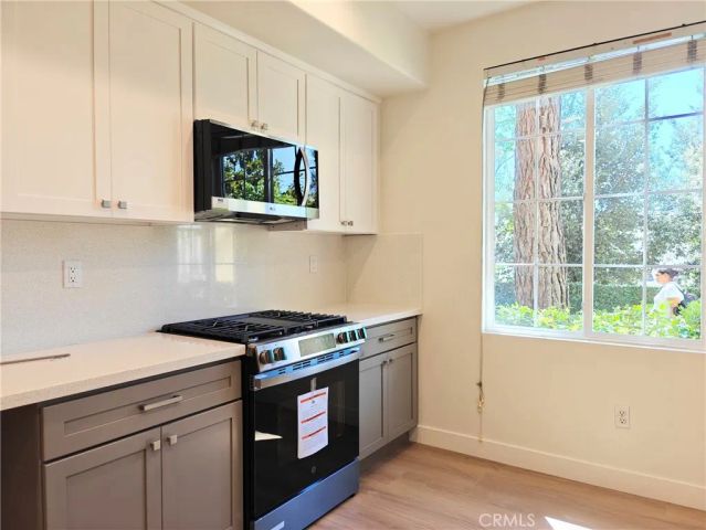 614 Timberwood, Irvine, CA 92620