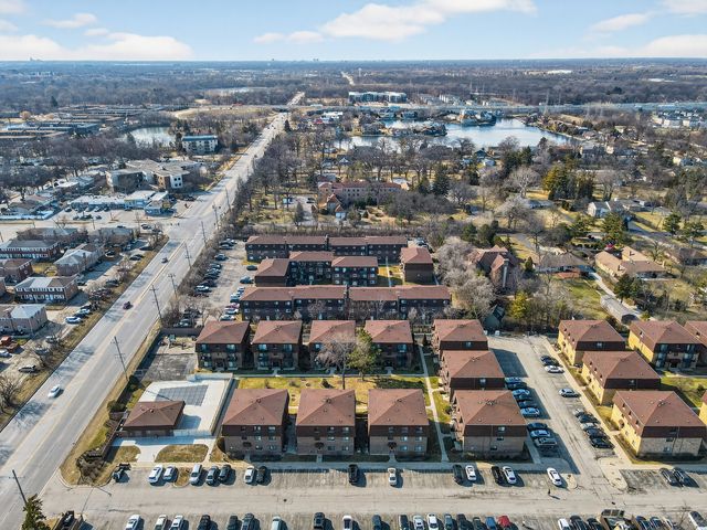 9619 Bianco Terrace D, Des Plaines, IL 60016