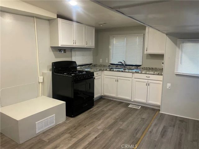 906 Acorn Drive, San Jacinto, CA 92583