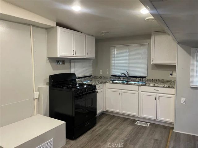 906 Acorn Drive, San Jacinto, CA 92583