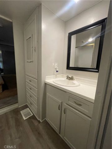 906 Acorn Drive, San Jacinto, CA 92583