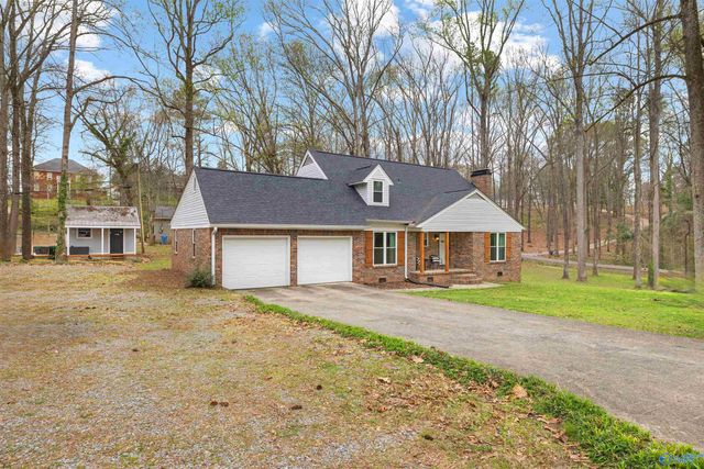 2123 Thunderbird Drive NW, Hartselle, AL 35640