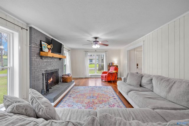 2123 Thunderbird Drive NW, Hartselle, AL 35640