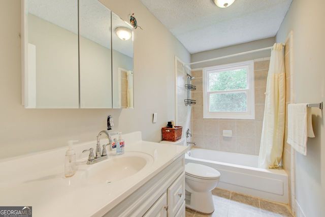 1902 Canterbury Street, Decatur, GA 30032