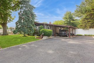 20 Duane Drive, Ronkonkoma, NY 11779