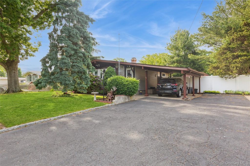 20 Duane Drive, Ronkonkoma, NY 11779