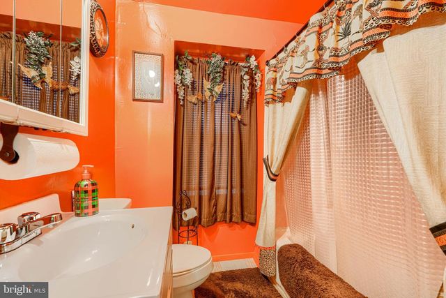 5646 UTRECHT RD, Baltimore, MD 21206