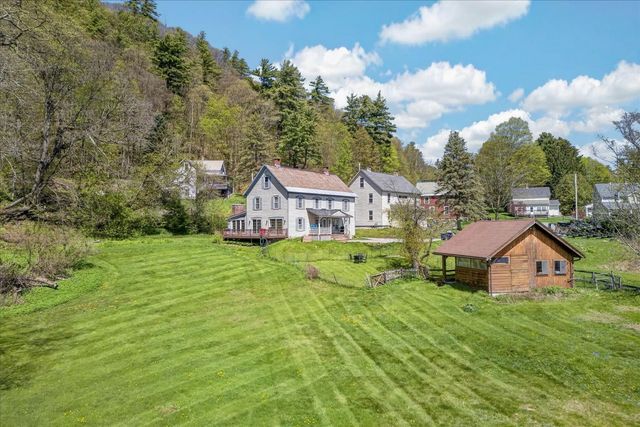 9-11 McGarry Street, Proctor, VT 05765