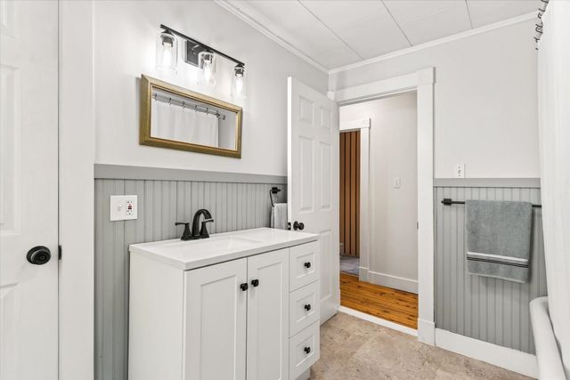 9-11 McGarry Street, Proctor, VT 05765