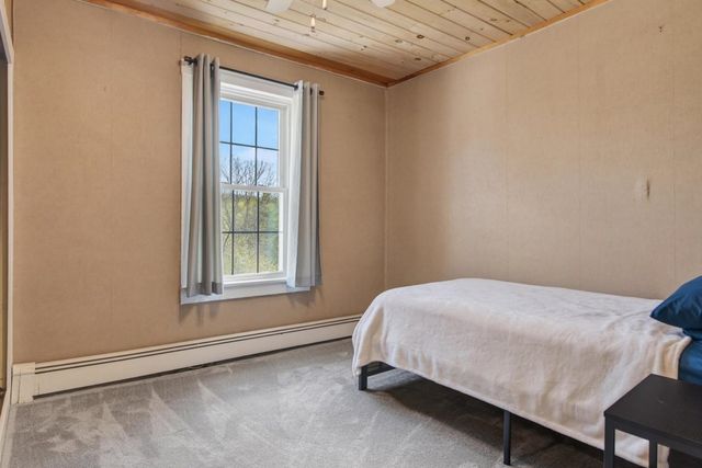 9-11 McGarry Street, Proctor, VT 05765