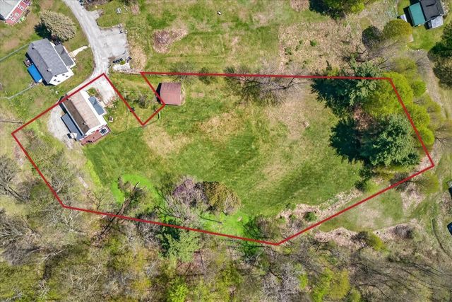 9-11 McGarry Street, Proctor, VT 05765