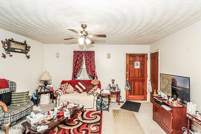 351 Wises Store Road, Murfreesboro, NC 27855