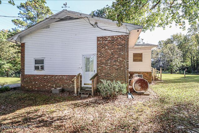351 Wises Store Road, Murfreesboro, NC 27855