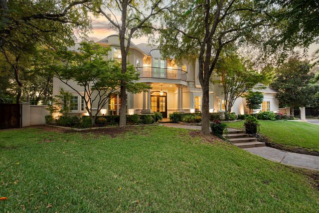 802 Carriage Court, Southlake, TX 76092