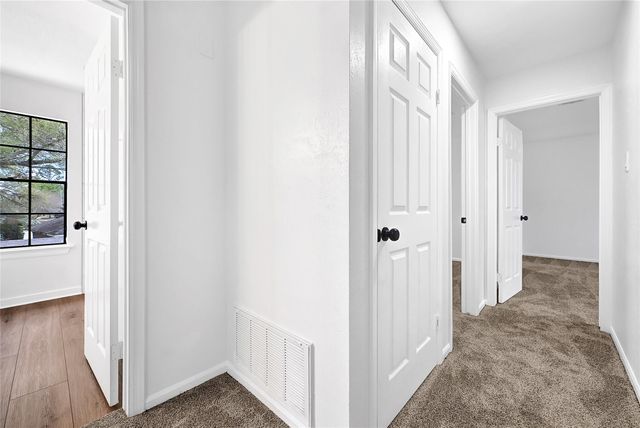 818 Lochnell Drive, Houston, TX 77062