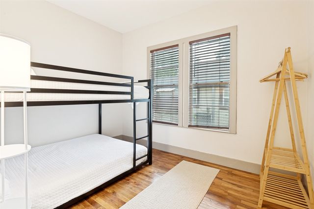 2723 Sharon Street, Dallas, TX 75211