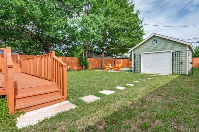 2723 Sharon Street, Dallas, TX 75211