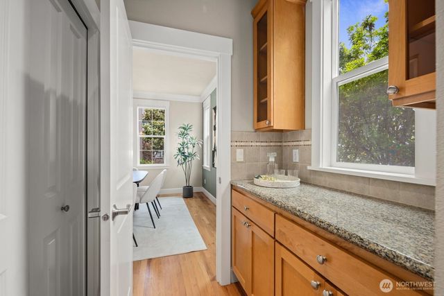 533 3rd Avenue S, Kirkland, WA 98033