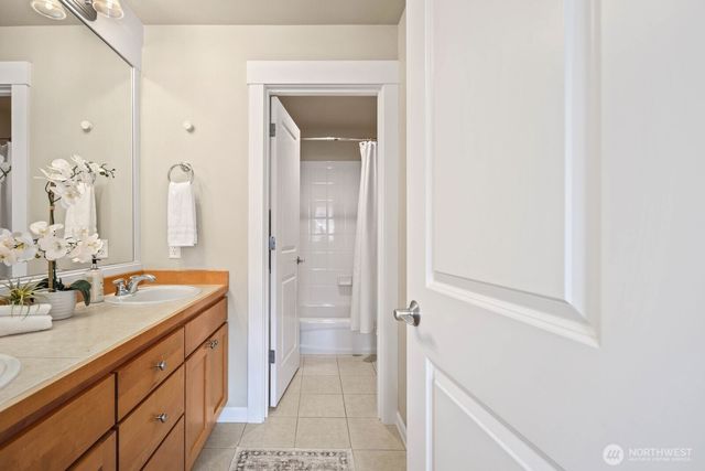 533 3rd Avenue S, Kirkland, WA 98033