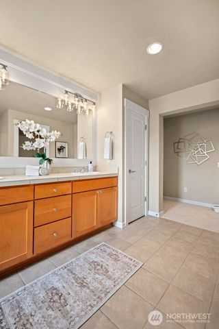 533 3rd Avenue S, Kirkland, WA 98033