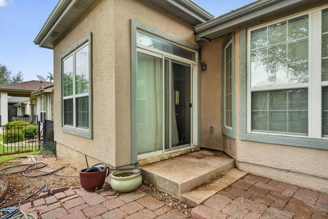 311 Deer Meadow CIR, Georgetown, TX 78633