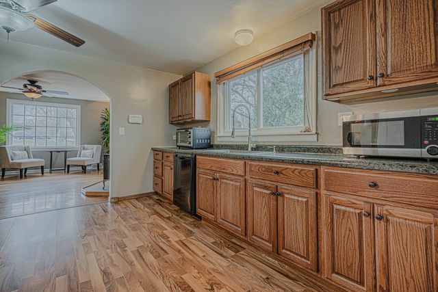 2212 Ravine Drive, Zion, IL 60099