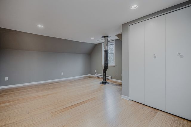 2212 Ravine Drive, Zion, IL 60099