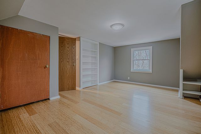 2212 Ravine Drive, Zion, IL 60099