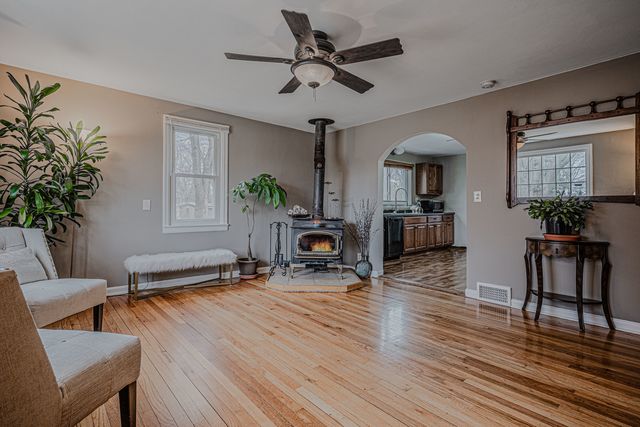 2212 Ravine Drive, Zion, IL 60099