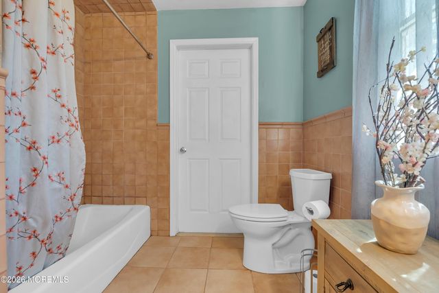1717 Maple Street, Wall, NJ 07719