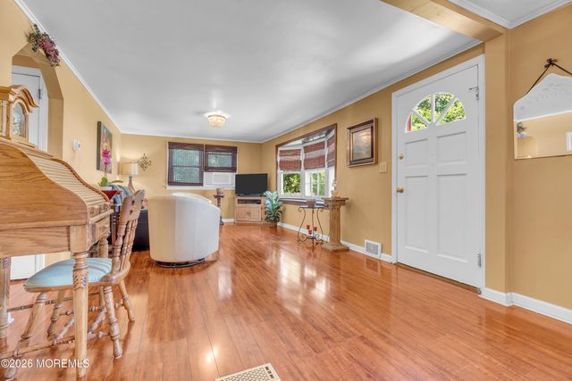 1717 Maple Street, Wall, NJ 07719