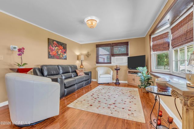 1717 Maple Street, Wall, NJ 07719