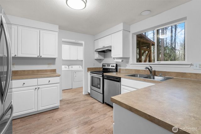 22518 Bluewater Drive SE, Yelm, WA 98597