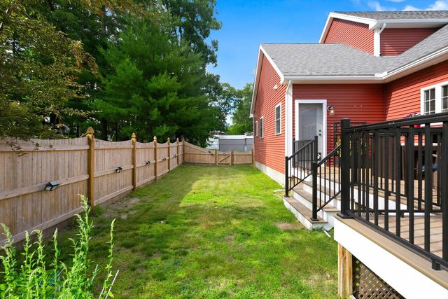 2 Merrill Street, Hudson, NH 03051