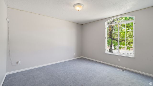 148 N 300 E, Pleasant Grove, UT 84062