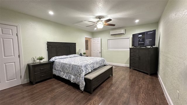 13731 Biggs Street, Dallas, TX 75253