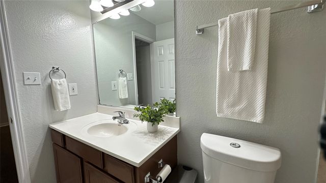 13731 Biggs Street, Dallas, TX 75253