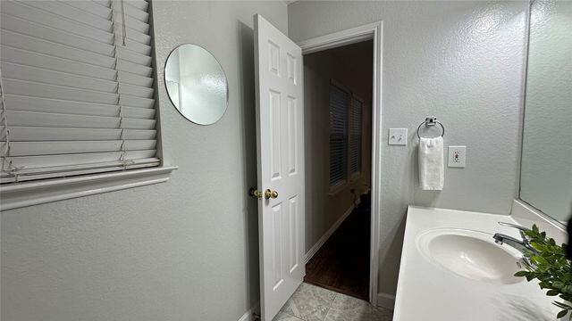 13731 Biggs Street, Dallas, TX 75253
