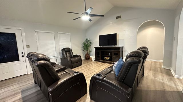 13731 Biggs Street, Dallas, TX 75253