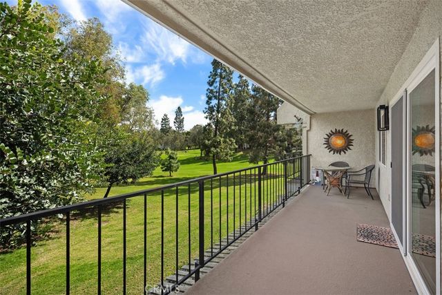 5506 Paseo Del Lago W N, Laguna Woods, CA 92637