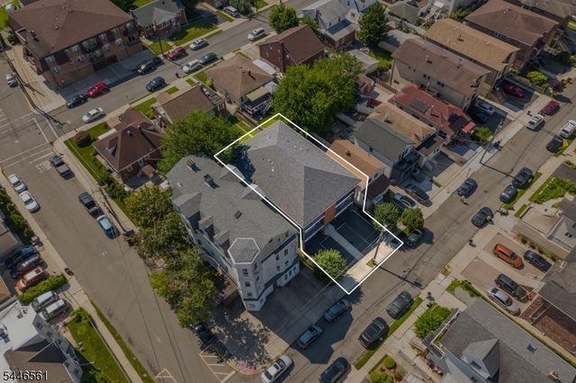 148 Oakwood Ave, Cliffside Park Boro, NJ 07010