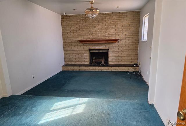 6835 Buhr Street, Detroit, MI 48212