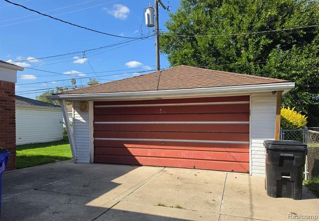 6835 Buhr Street, Detroit, MI 48212
