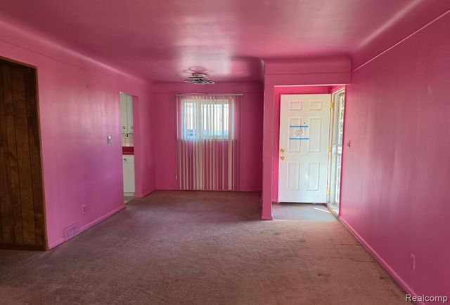 6835 Buhr Street, Detroit, MI 48212