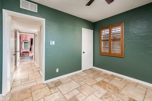 2930 N 16TH Drive, Phoenix, AZ 85015