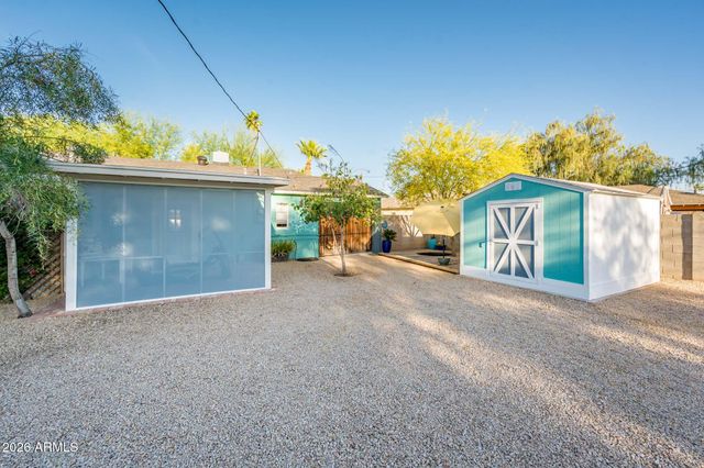 2930 N 16TH Drive, Phoenix, AZ 85015