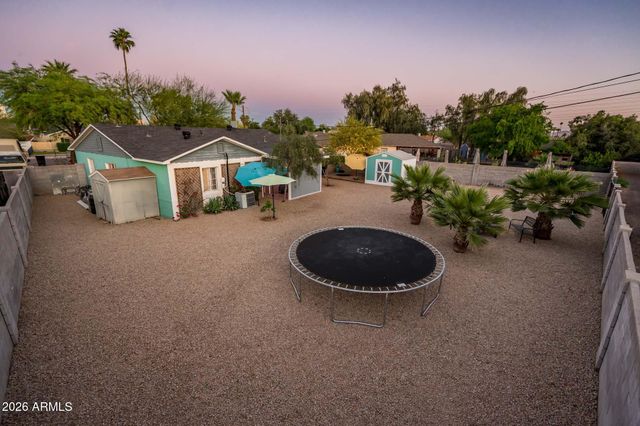 2930 N 16TH Drive, Phoenix, AZ 85015