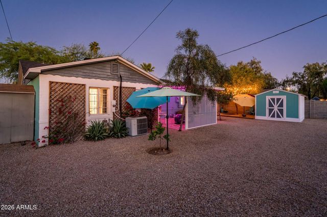 2930 N 16TH Drive, Phoenix, AZ 85015